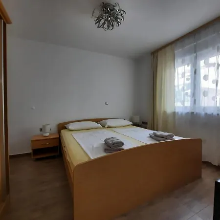 Kata Apartment