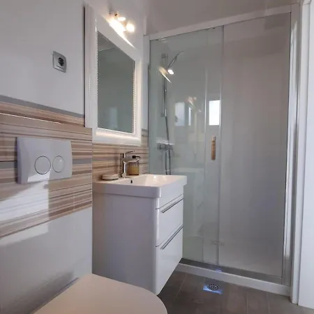 Kata Apartment