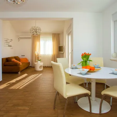 Apartment Kata Razanj