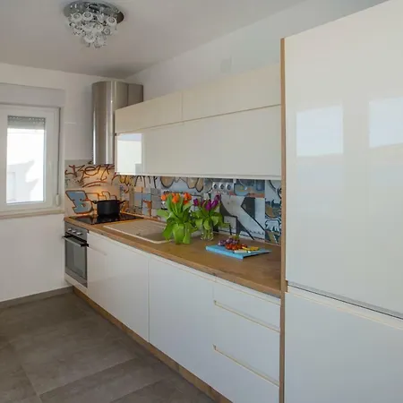 Kata Apartment Ražanj